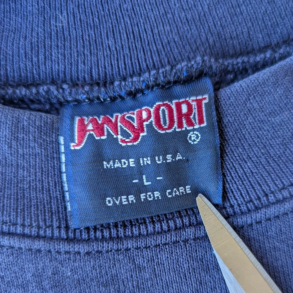 Genuine Vintage UCLA Jansport Crewneck Sweatshirt - Picture 6 of 6